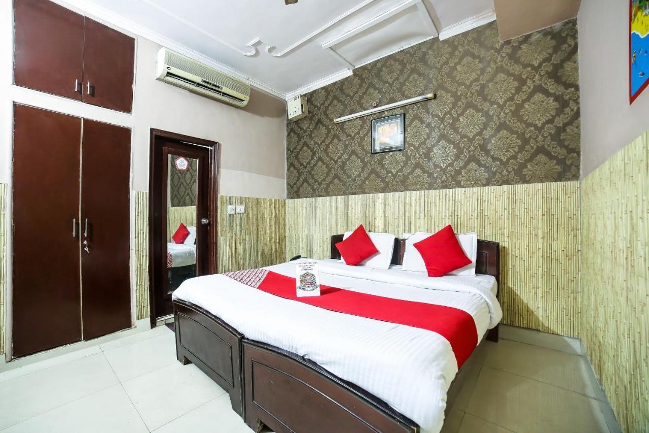Oyo Downtown Inn Near Leisure Valley Park คูร์เคาน์ ภายนอก รูปภาพ